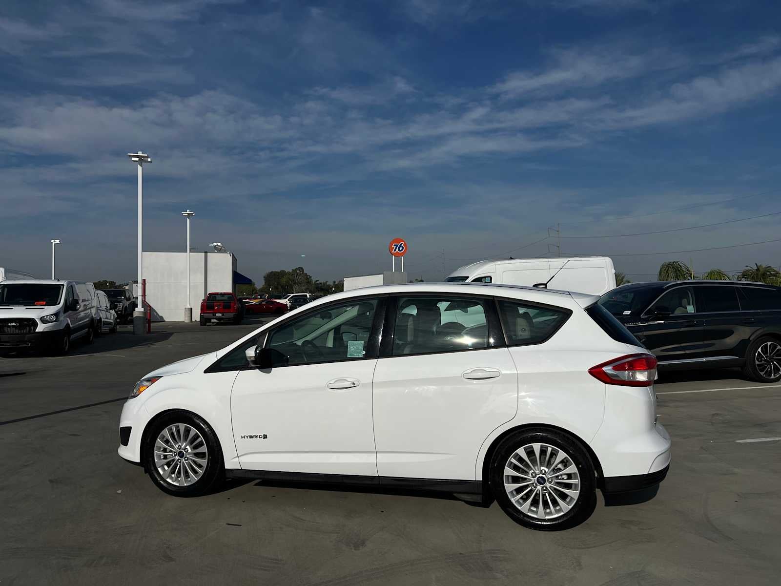 2017 Ford C-Max Hybrid SE