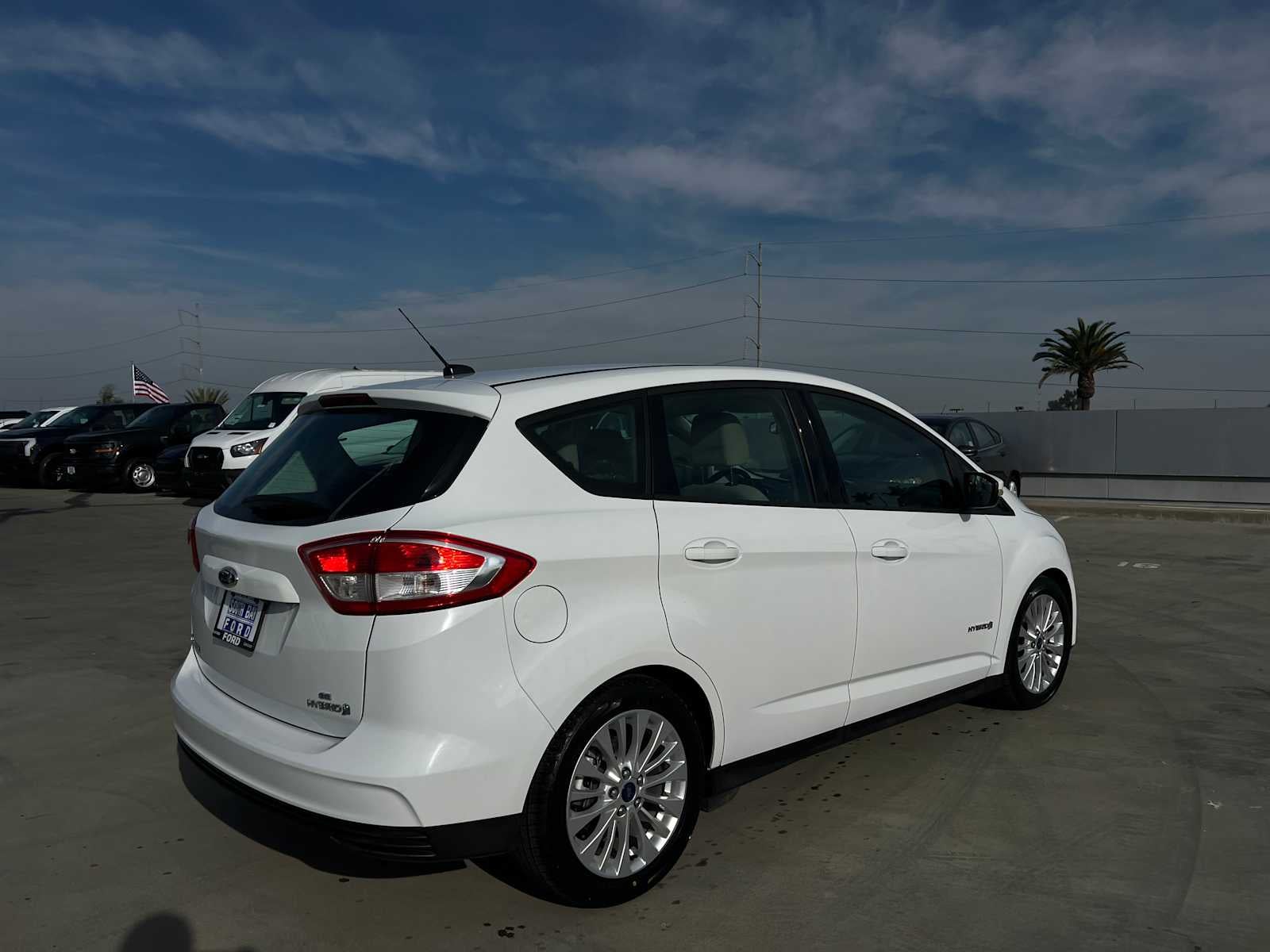 2017 Ford C-Max Hybrid SE