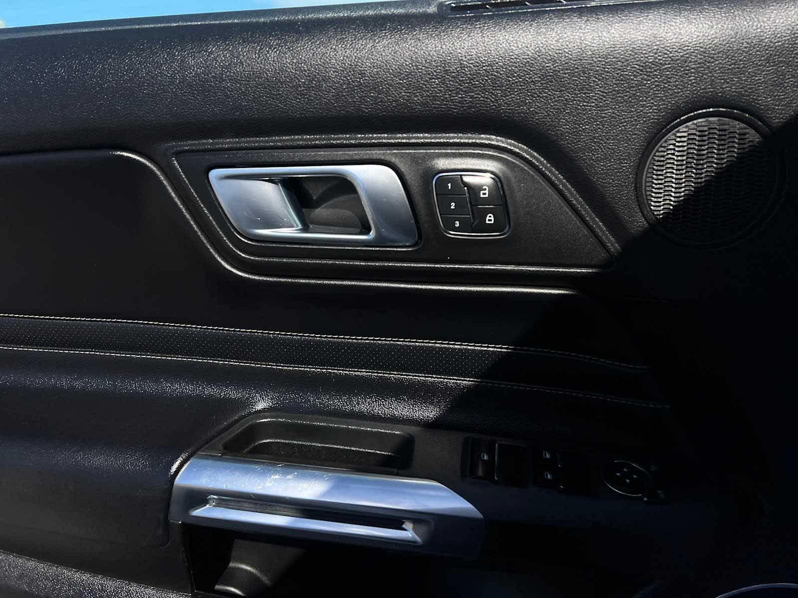 2021 Ford Mustang EcoBoost Premium