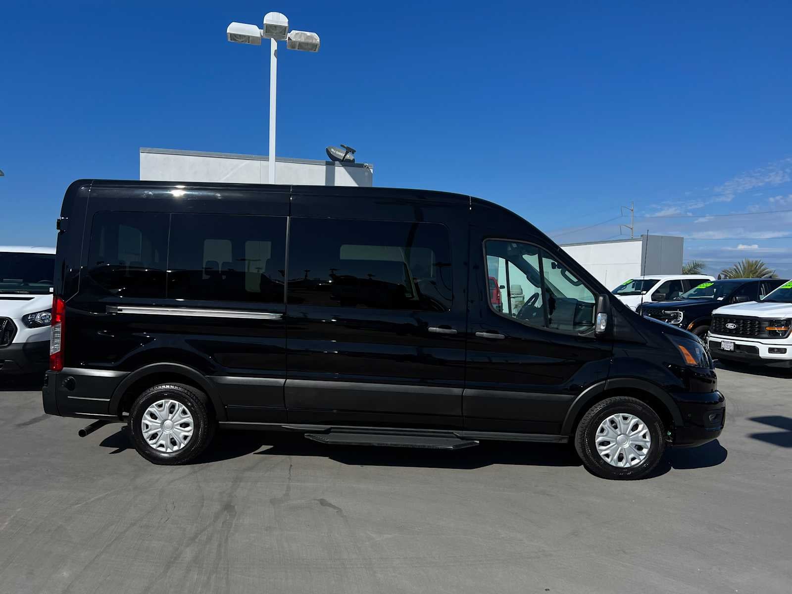 2024 Ford Transit Passenger XLT