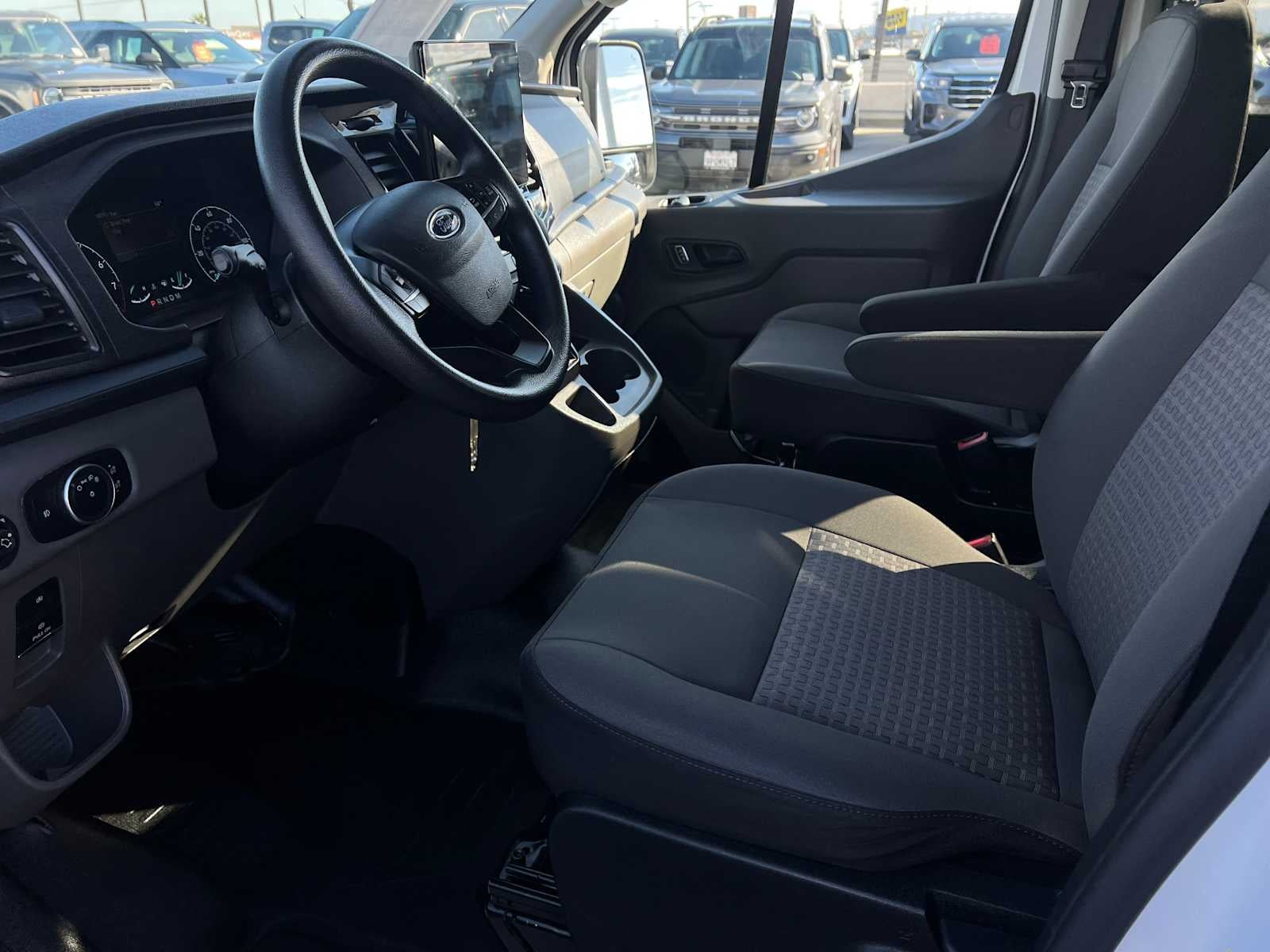 2023 Ford Transit Passenger XLT