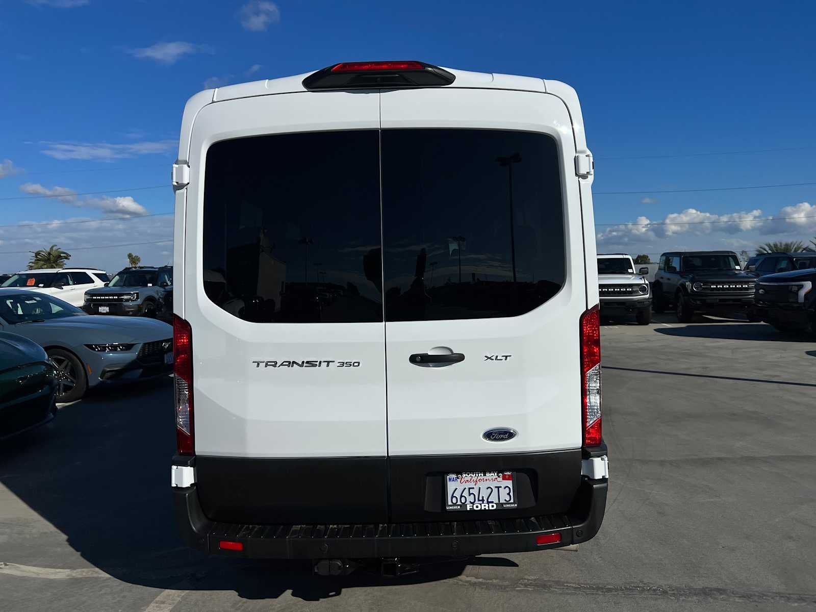 2023 Ford Transit Passenger XLT