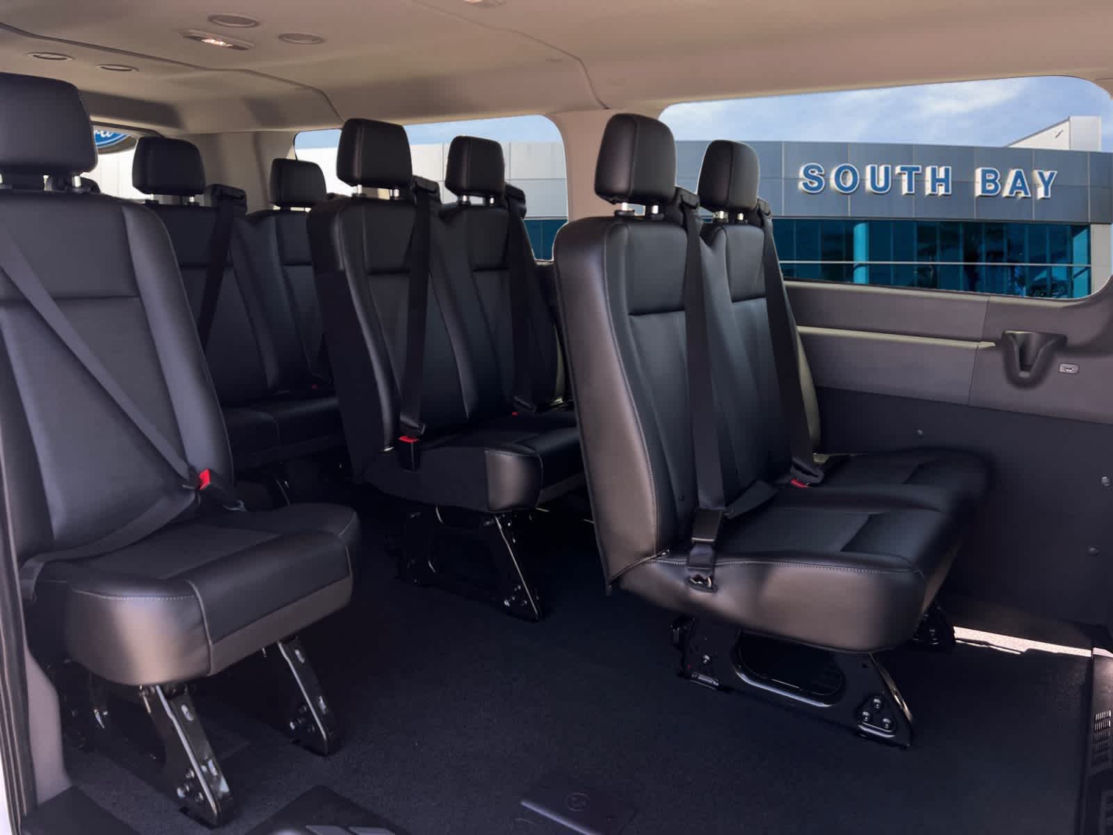 2025 Ford Transit Passenger Wagon XL
