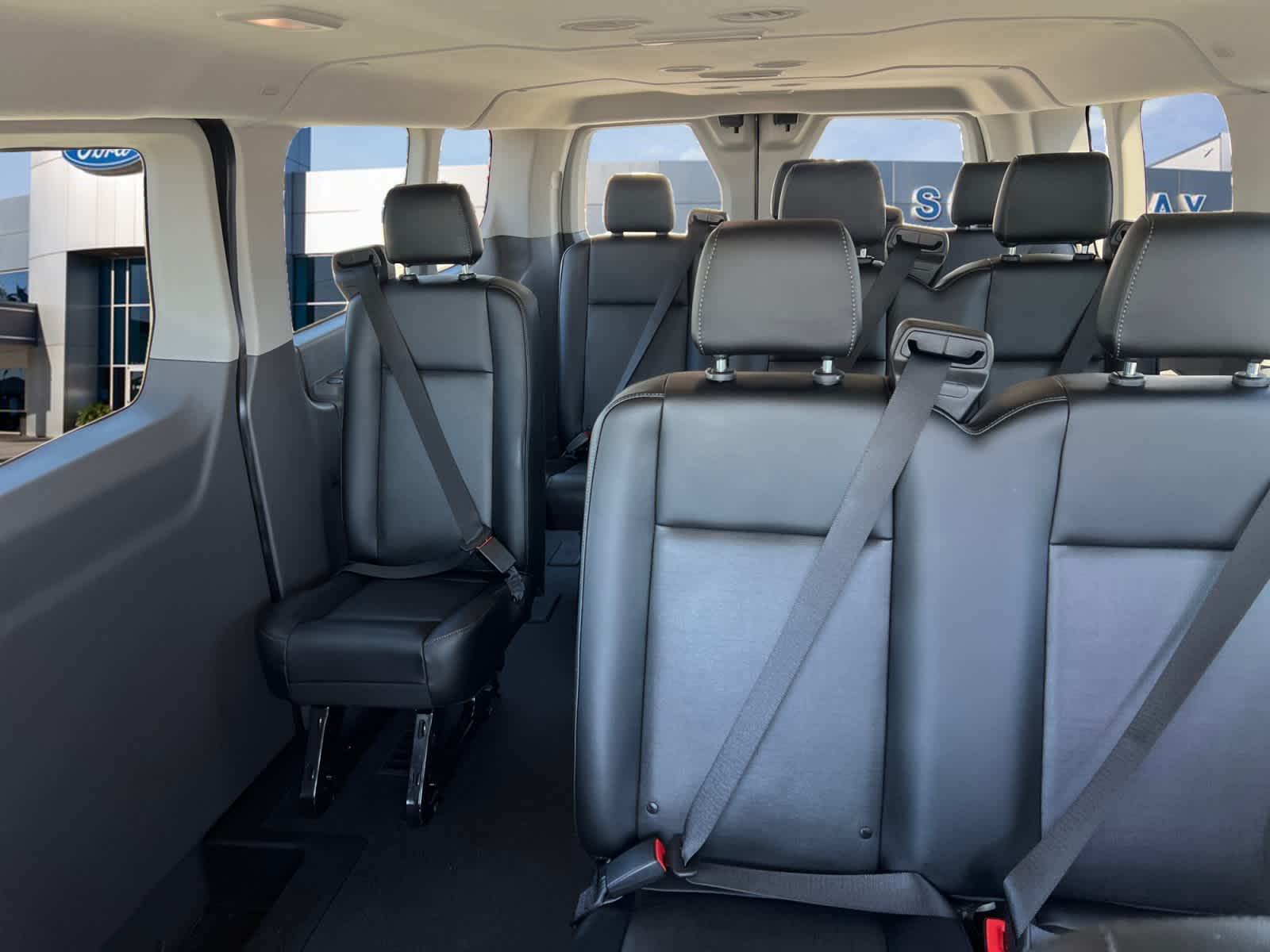 2025 Ford Transit Passenger Wagon XL