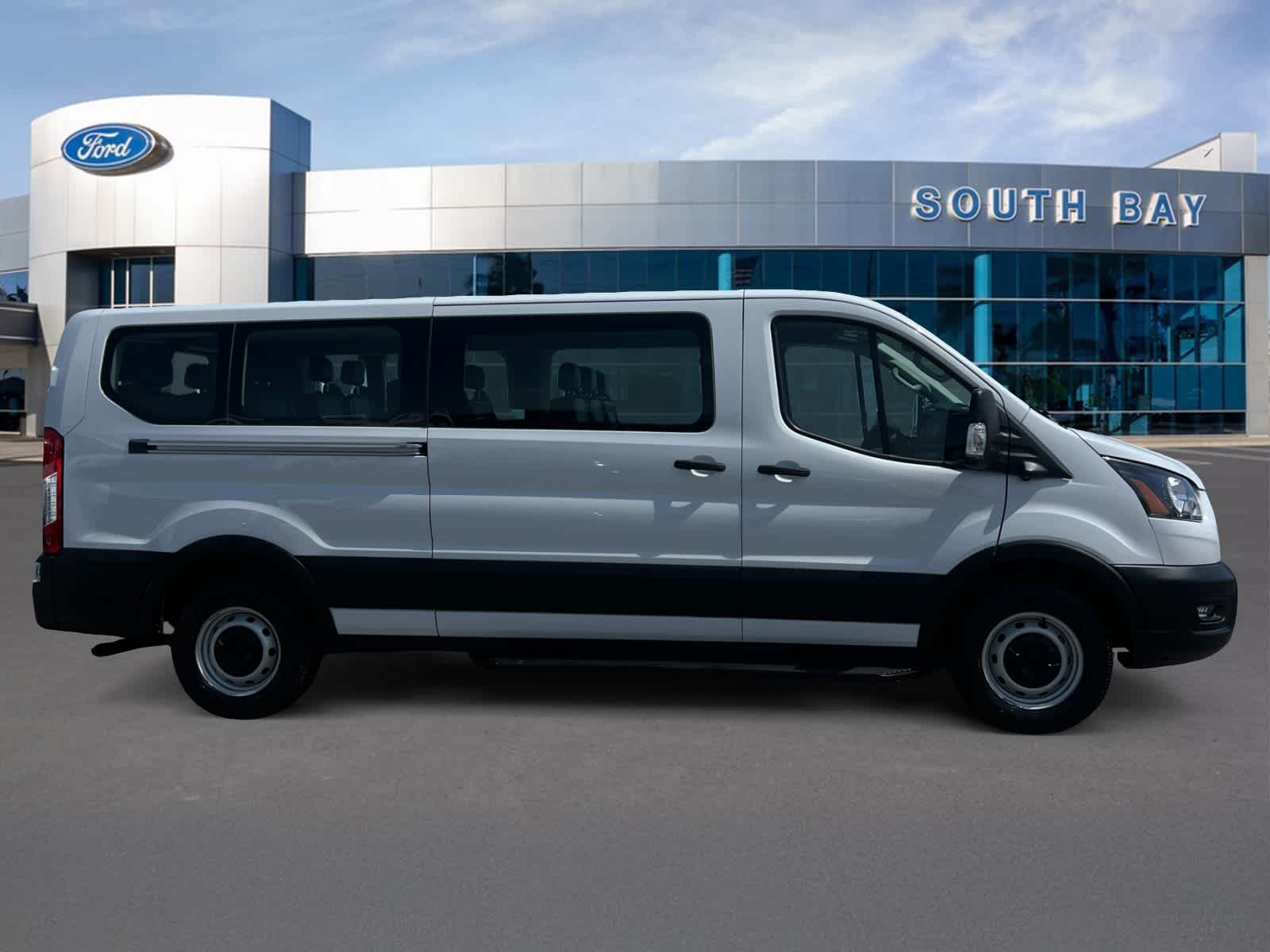 2023 Ford Transit Passenger Wagon XL
