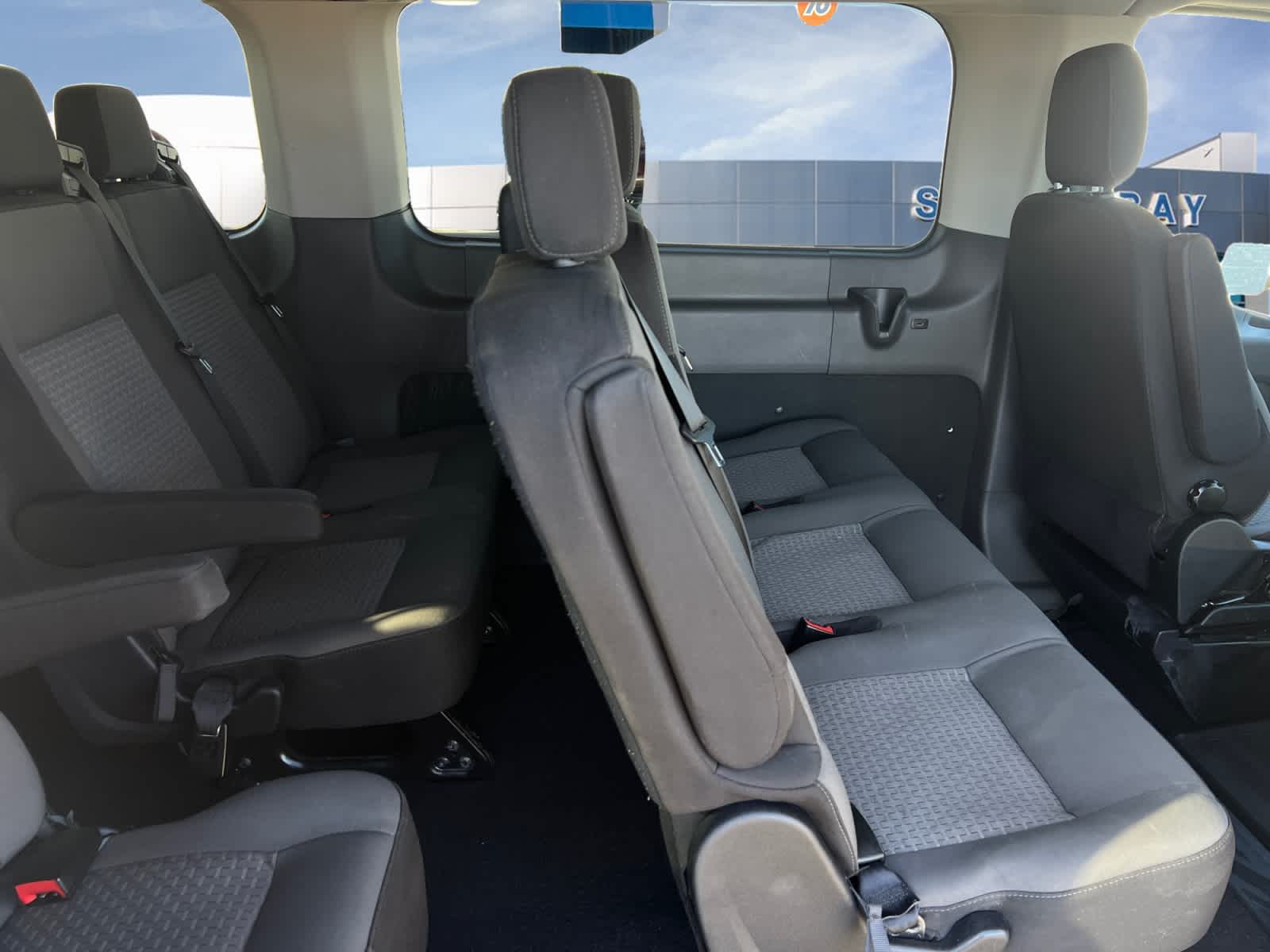 2024 Ford Transit Passenger Wagon XLT