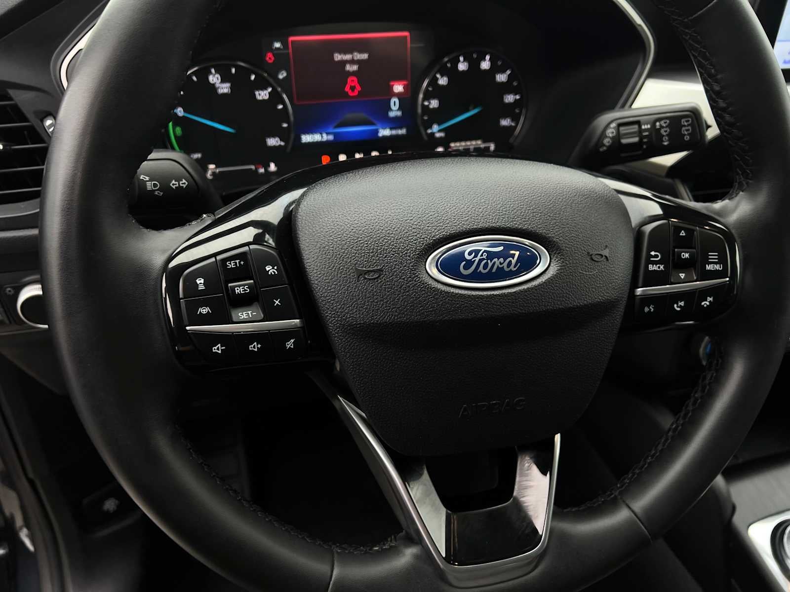 2022 Ford Escape SE Hybrid