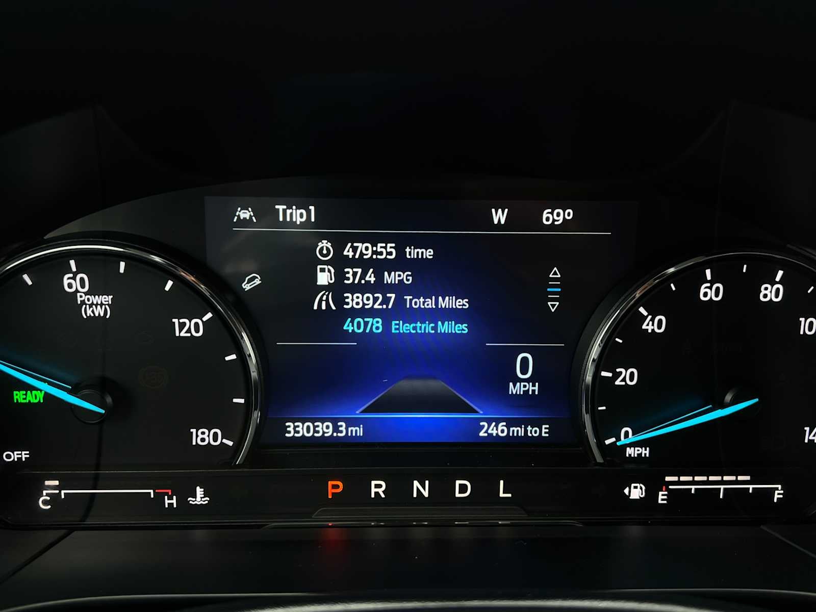 2022 Ford Escape SE Hybrid