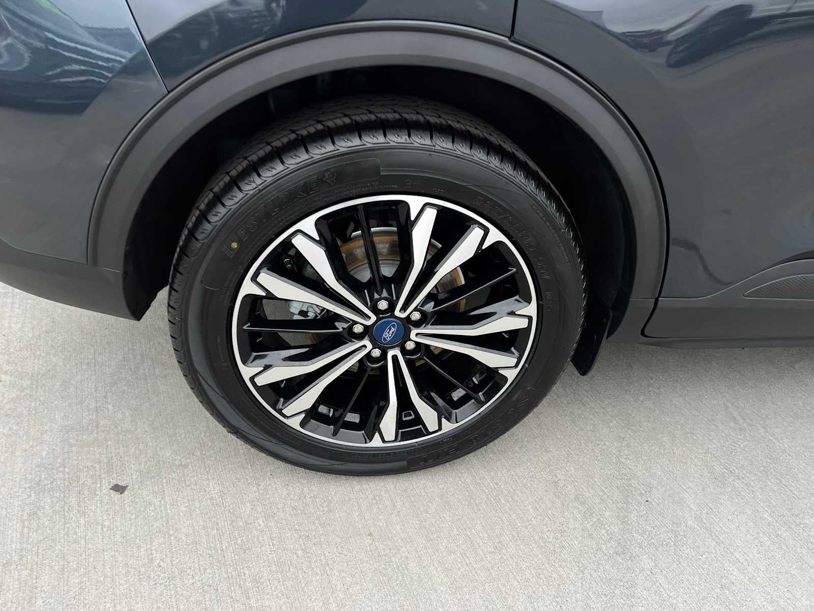 2022 Ford Escape SE Hybrid