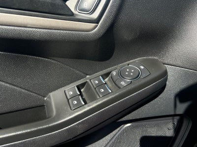2022 Ford Escape SE Hybrid