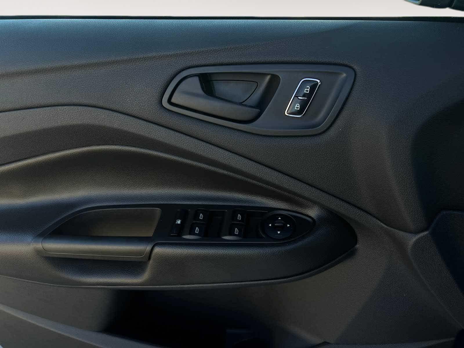 2016 Ford Escape S