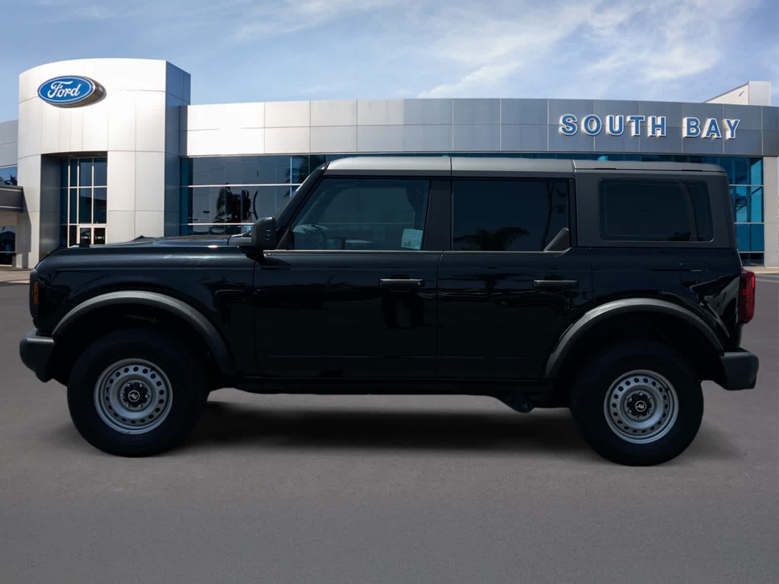 2022 Ford Bronco Base