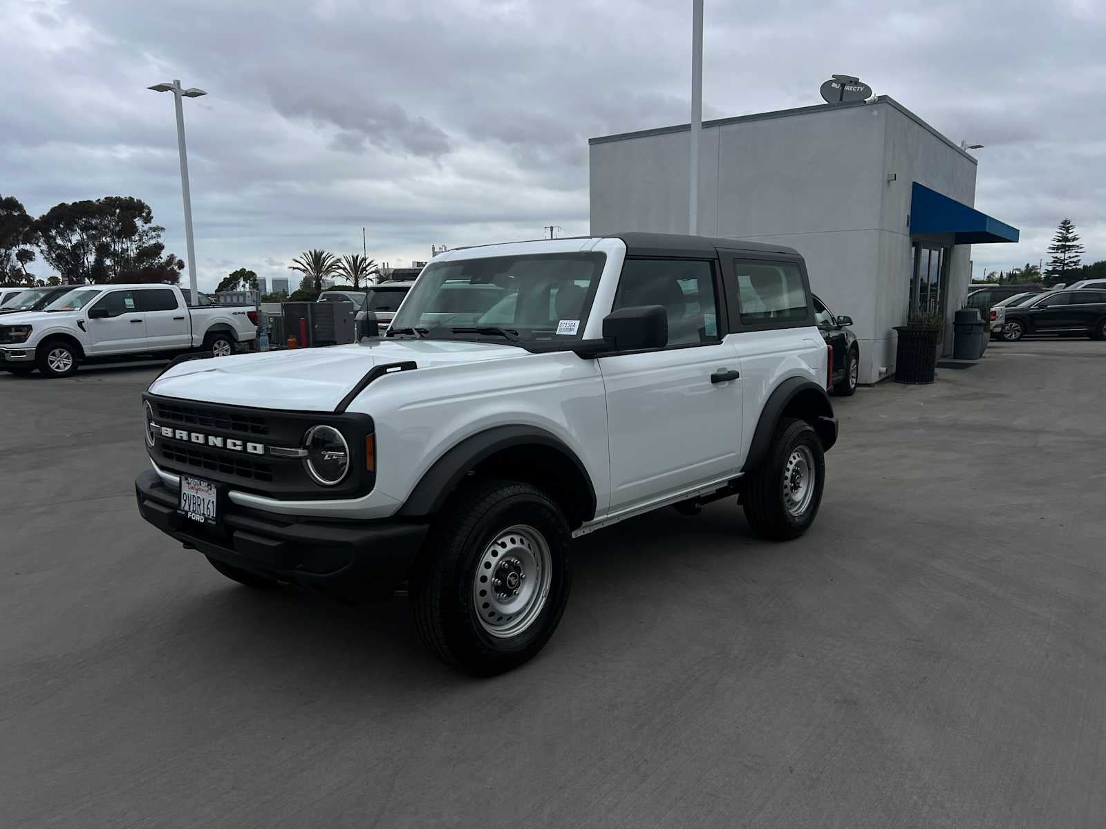 2025 Ford Bronco Base