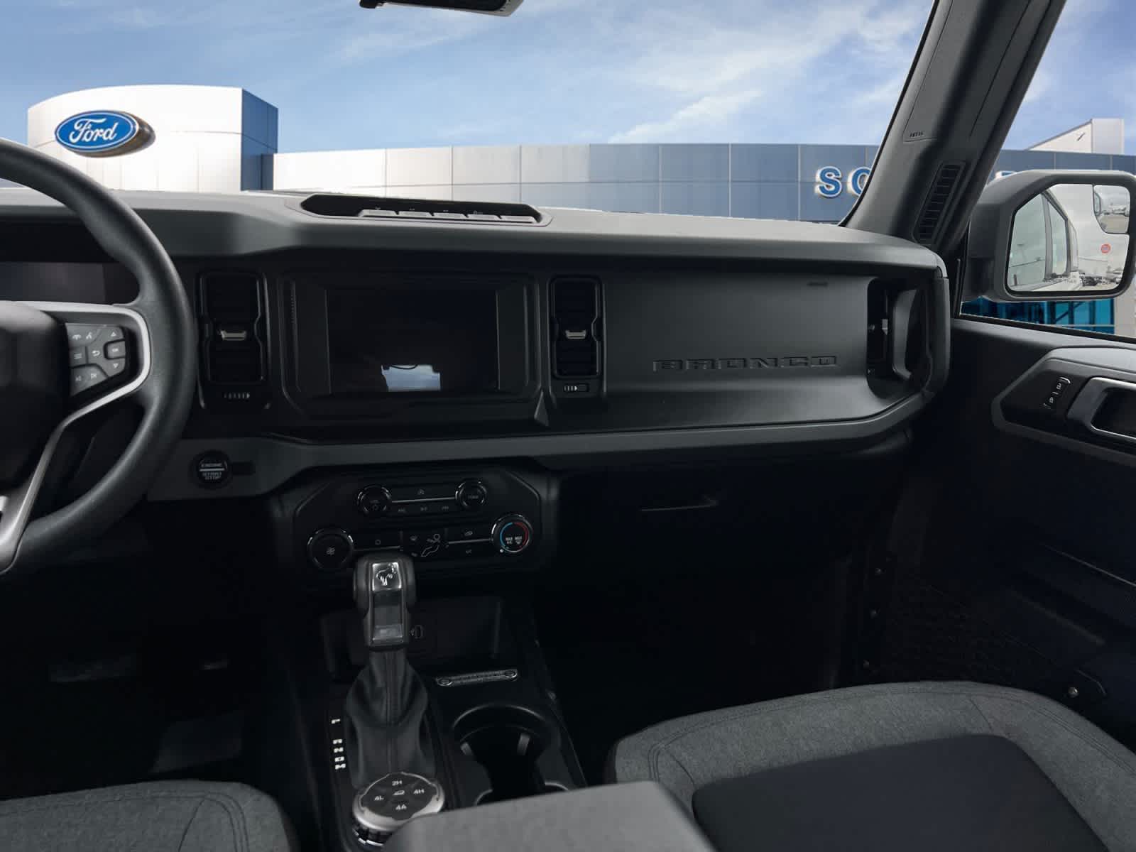 2023 Ford Bronco Base
