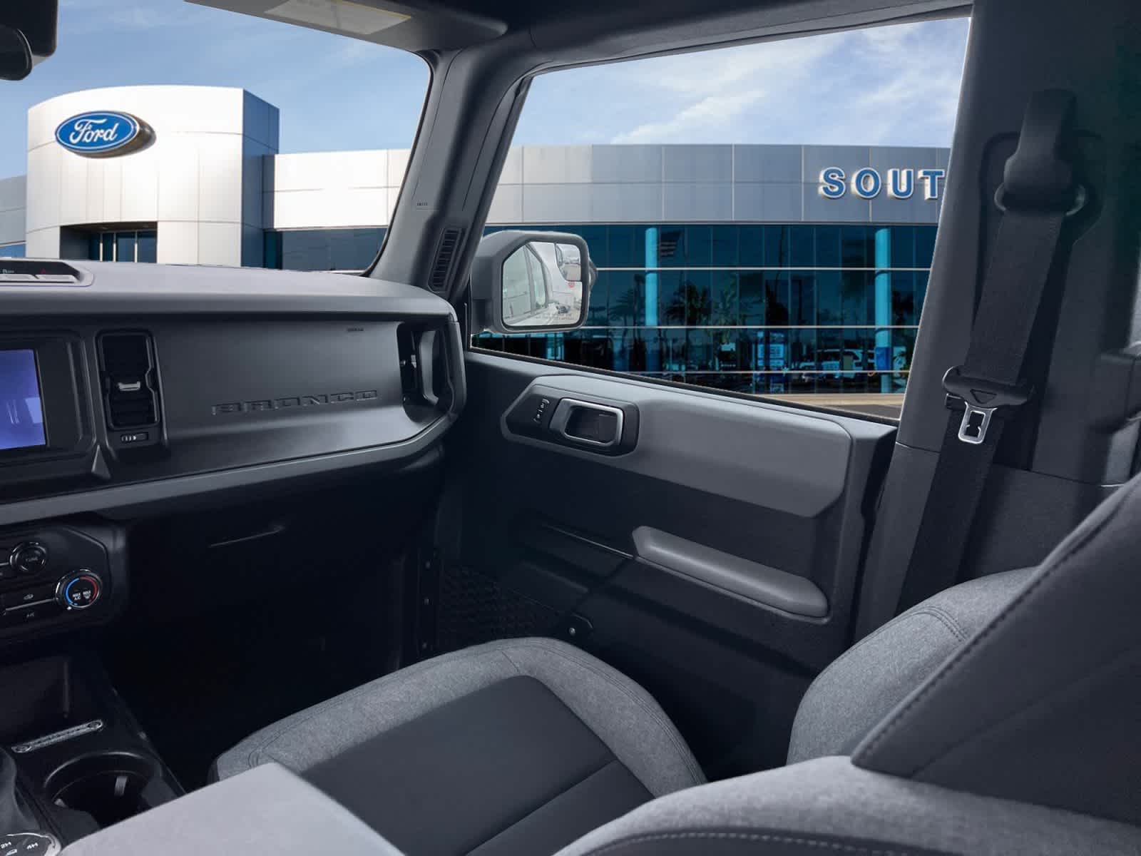 2023 Ford Bronco Base