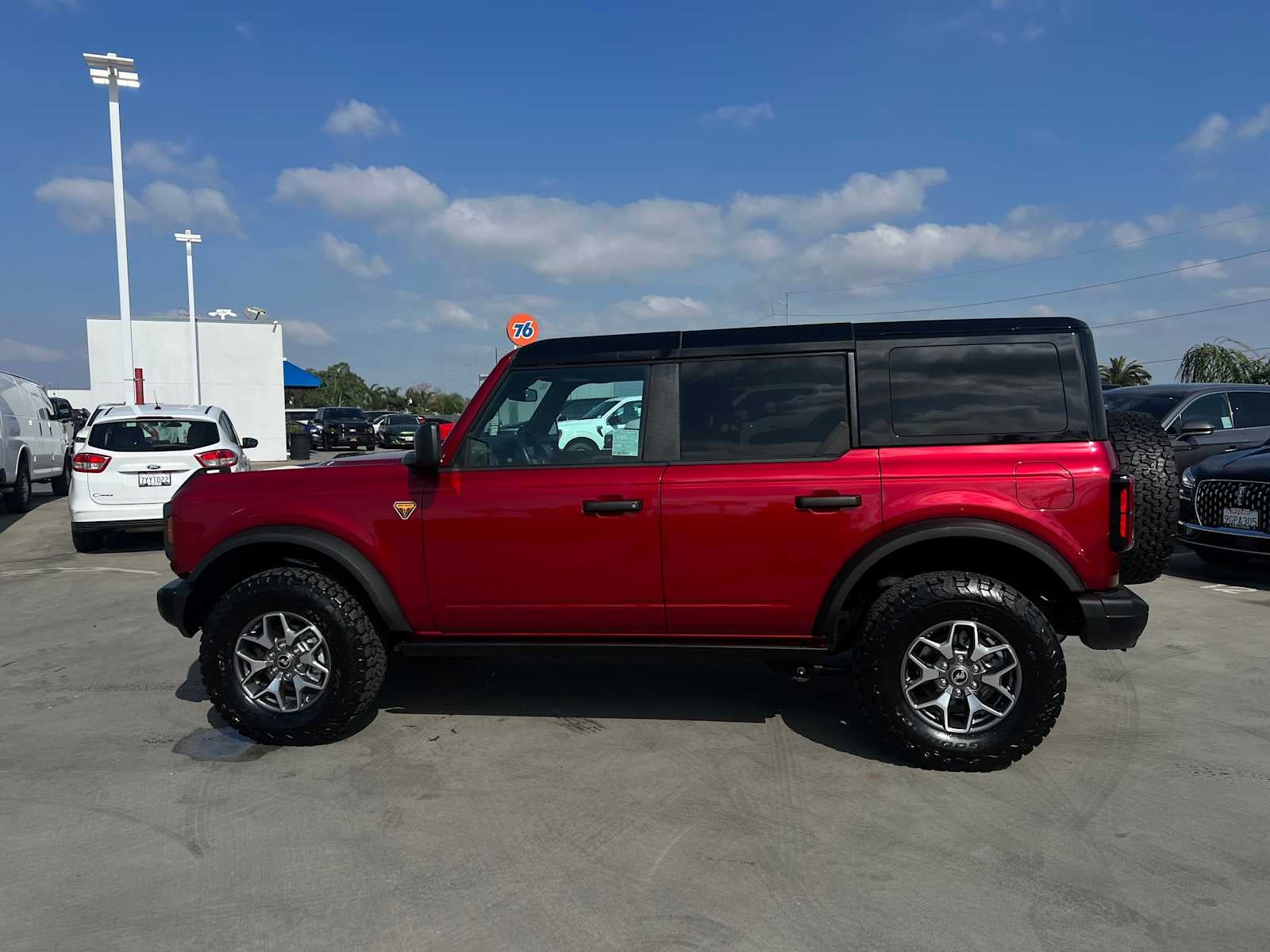 2025 Ford Bronco Badlands
