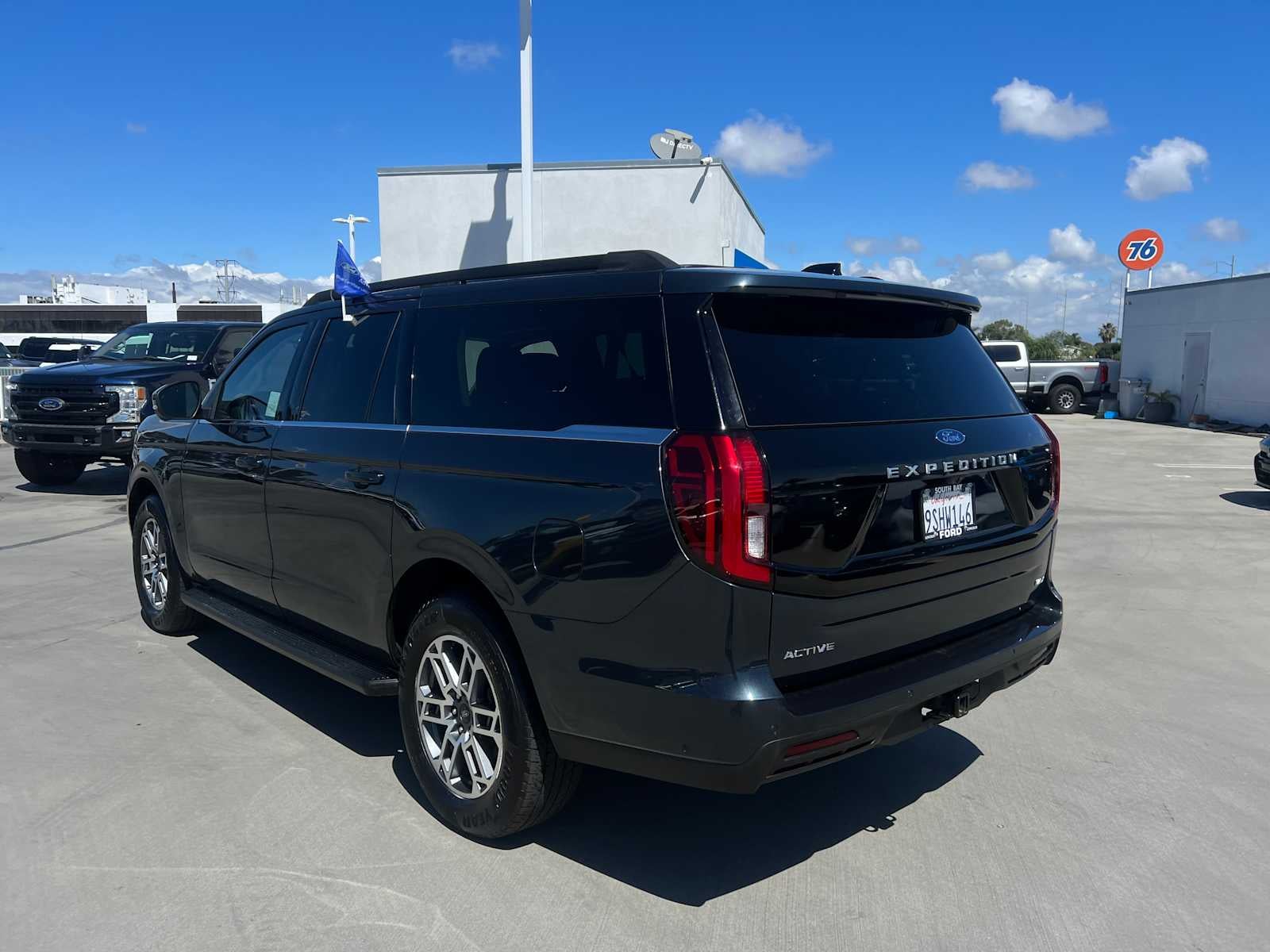 2025 Ford Expedition Max Active