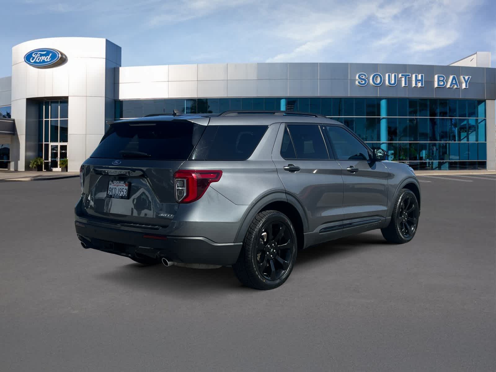 2023 Ford Explorer ST-Line
