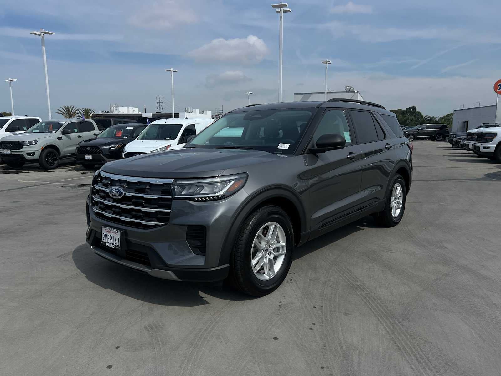 2026 Ford Explorer Active