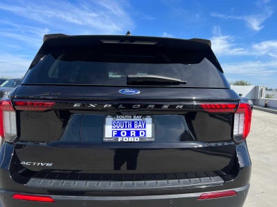 2025 Ford Explorer Active