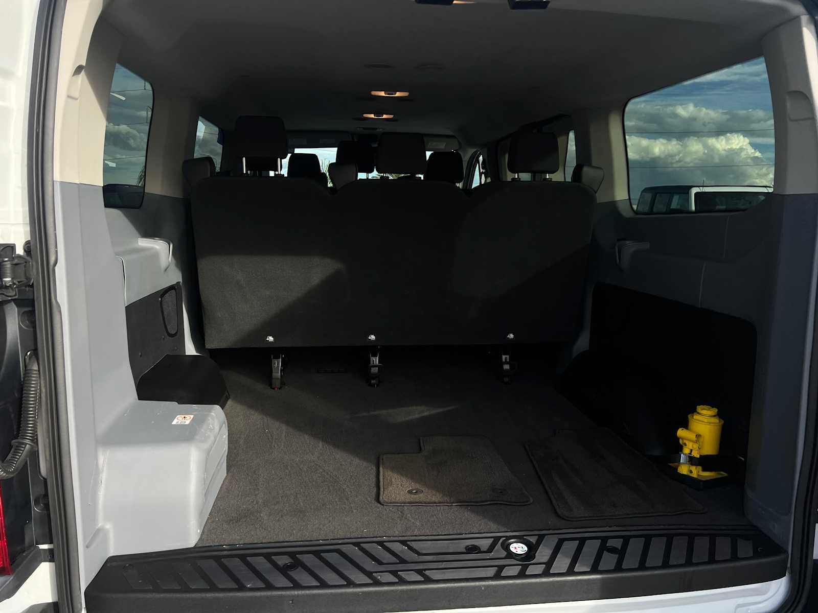 2018 Ford Transit Passenger XL