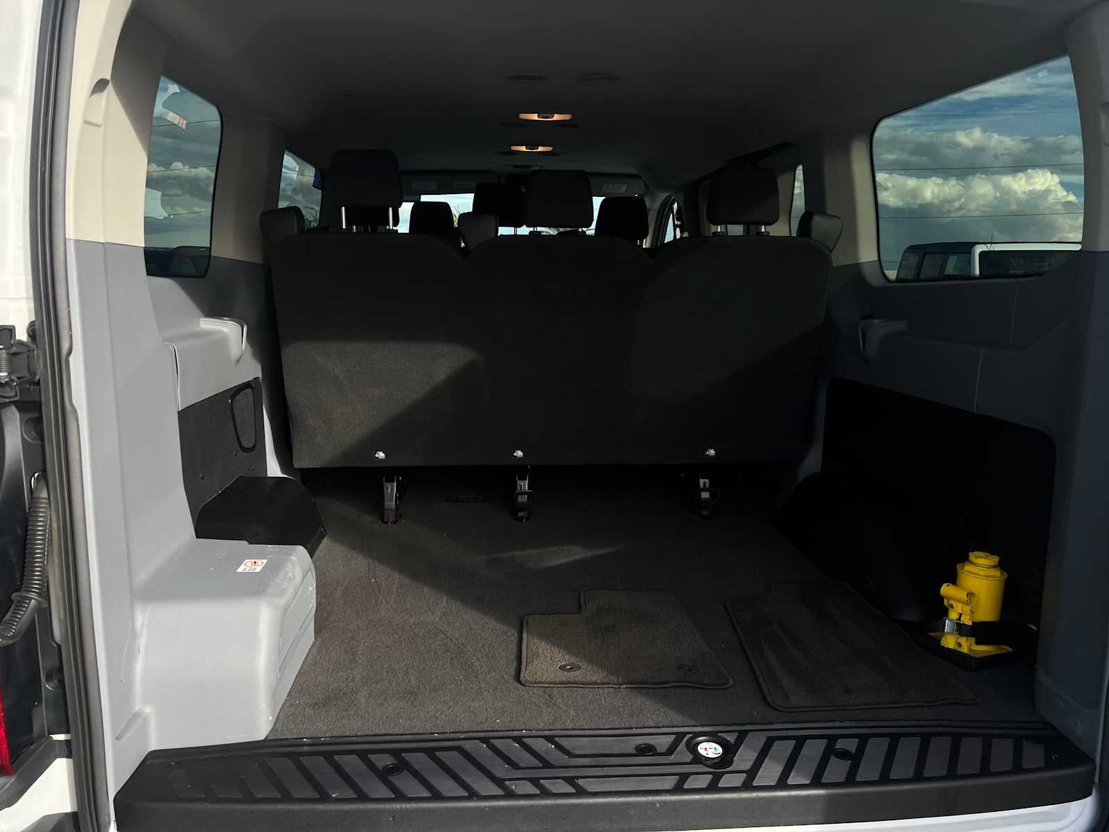 2018 Ford Transit Passenger XL
