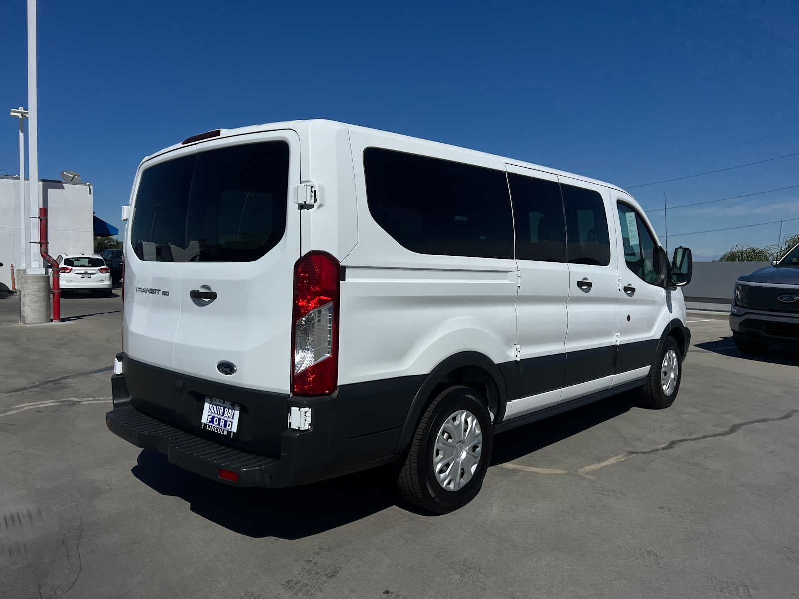 2018 Ford Transit Passenger Wagon XL