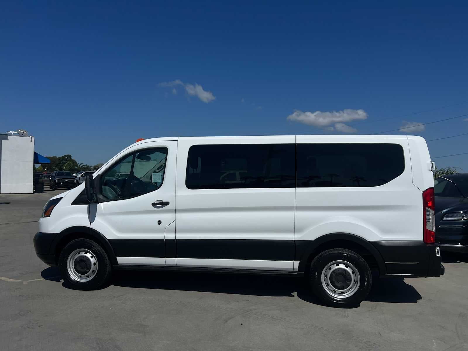 2019 Ford Transit Passenger Wagon XL