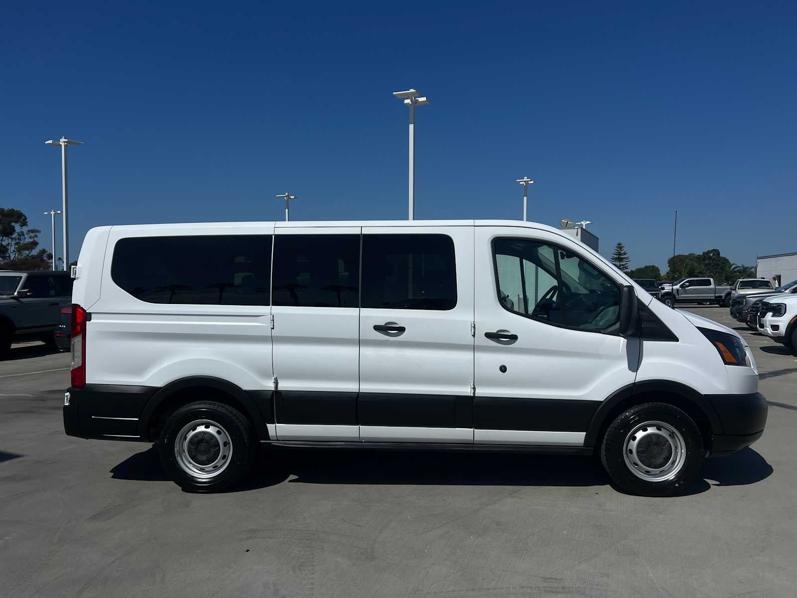 2019 Ford Transit Passenger Wagon XL