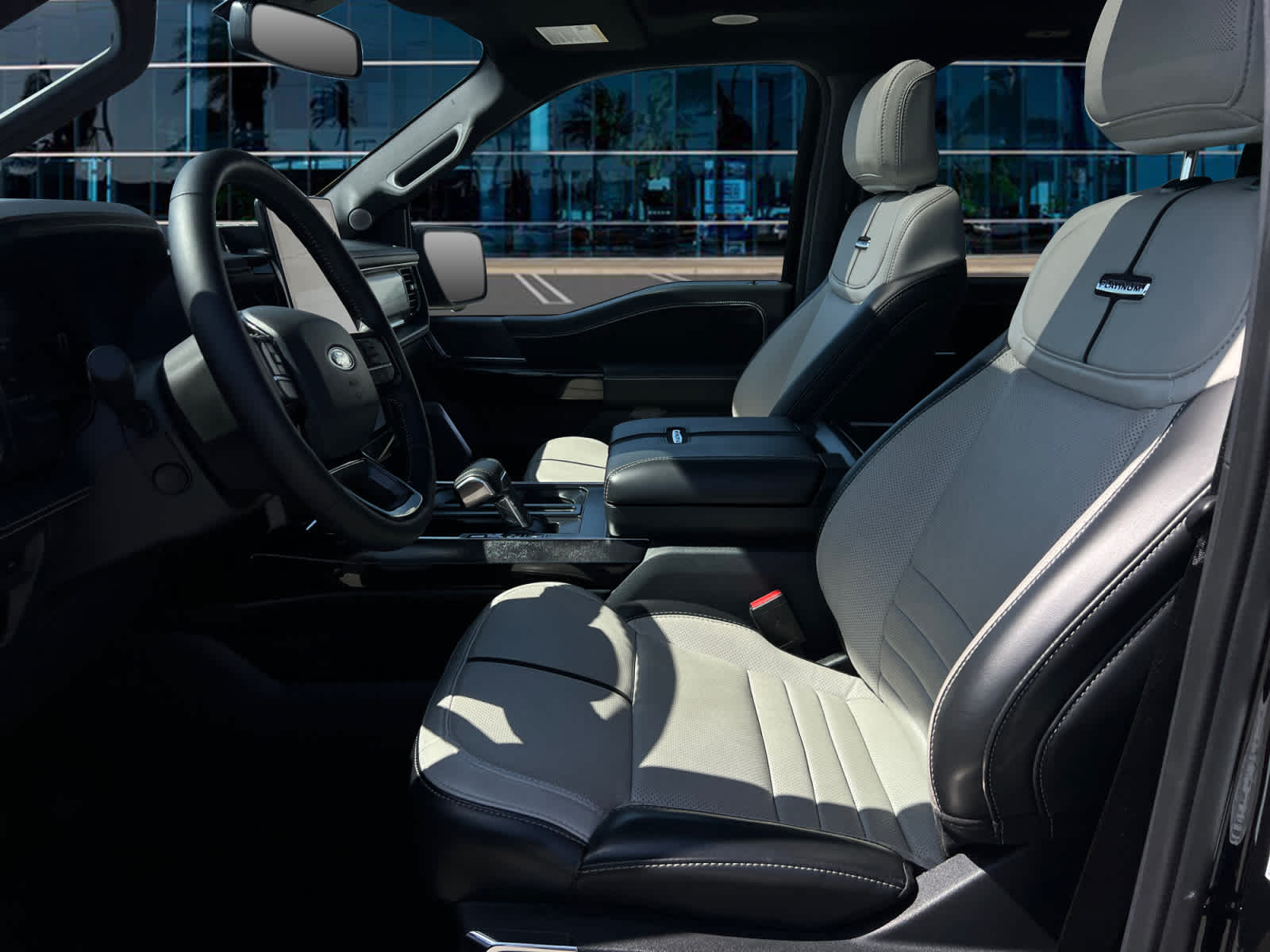 2023 Ford F-150 Lightning Platinum