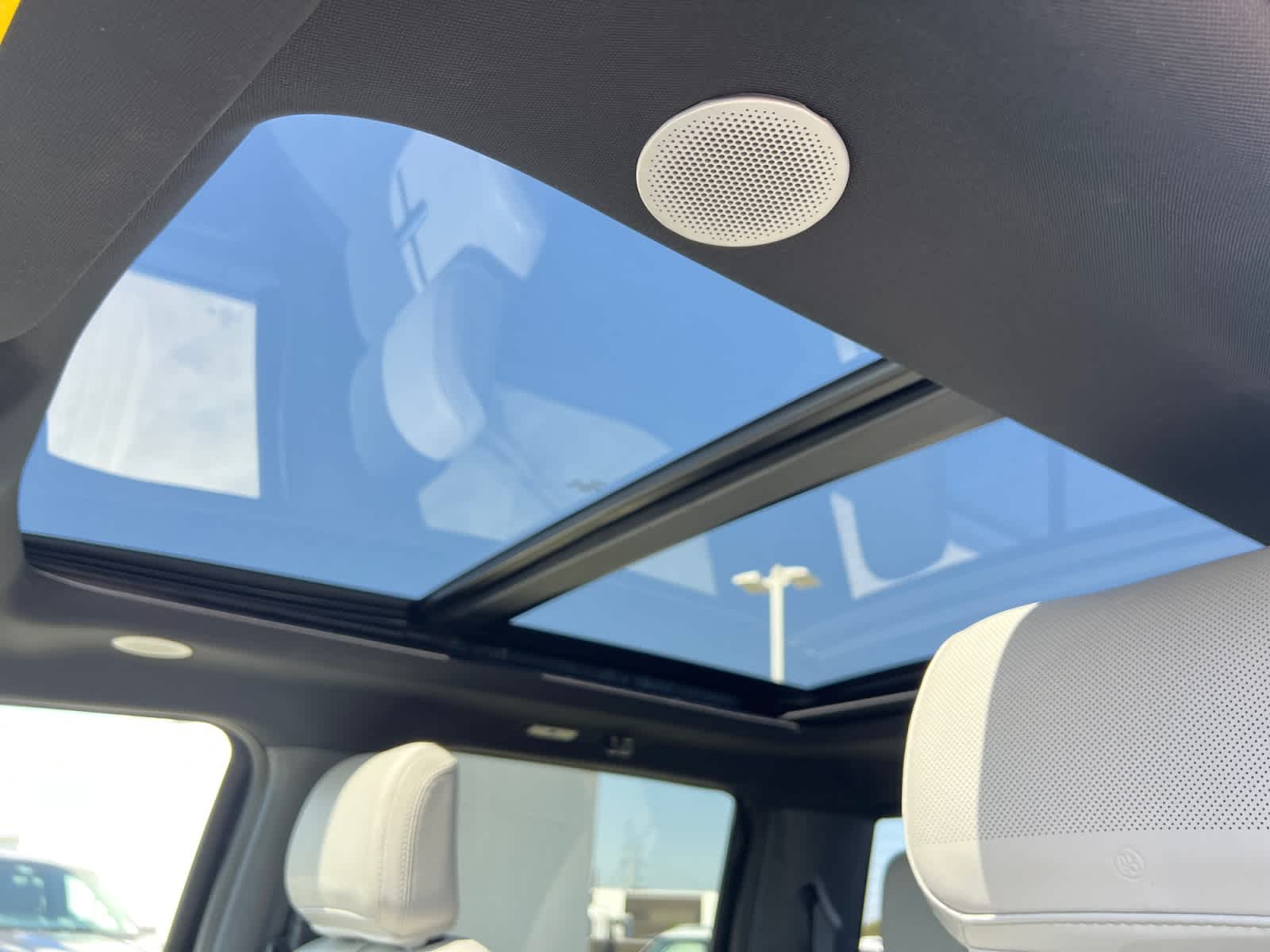 2023 Ford F-150 Lightning Platinum