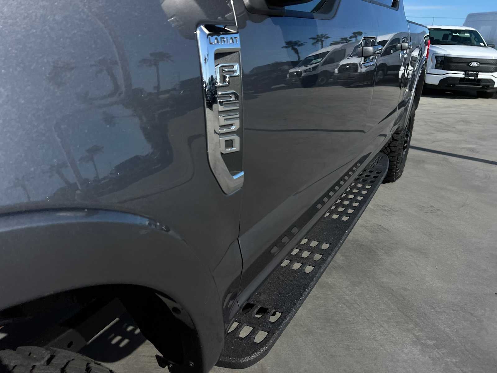 2021 Ford Super Duty F-250 SRW LARIAT