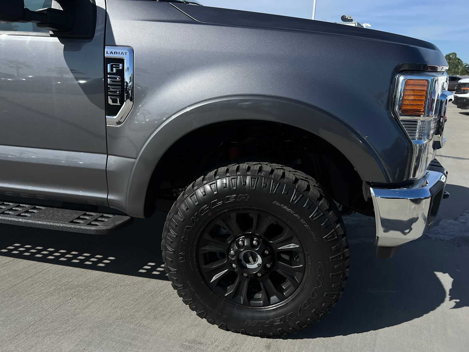 2021 Ford Super Duty F-250 SRW LARIAT