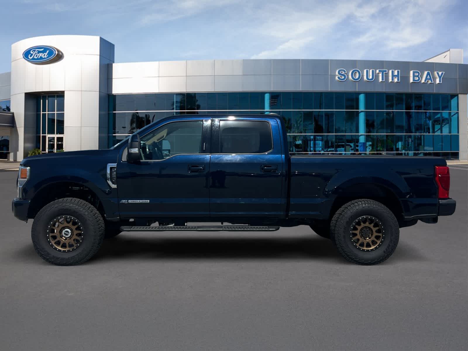 2022 Ford Super Duty F-250 Pickup LARIAT
