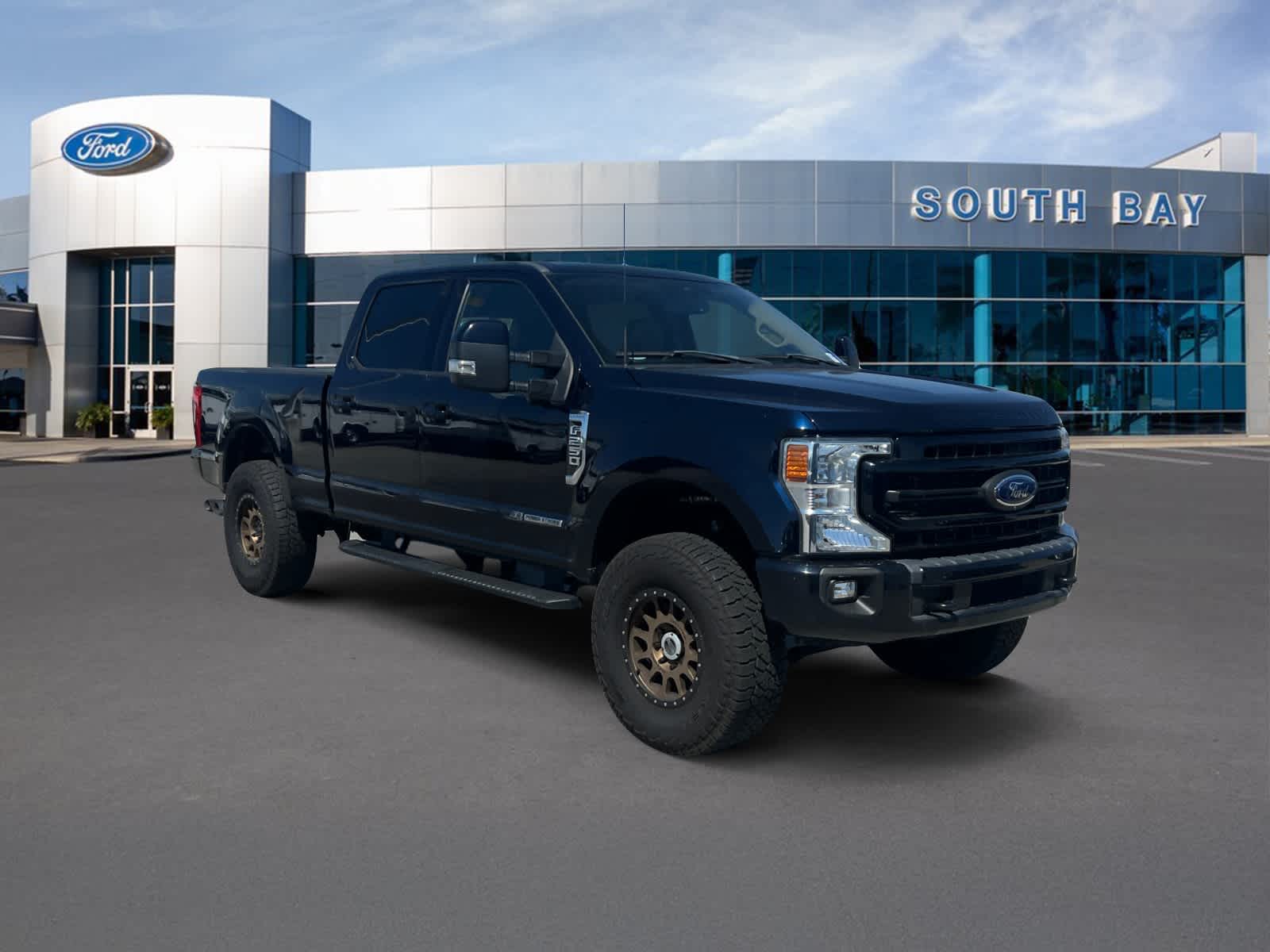 2022 Ford Super Duty F-250 Pickup LARIAT