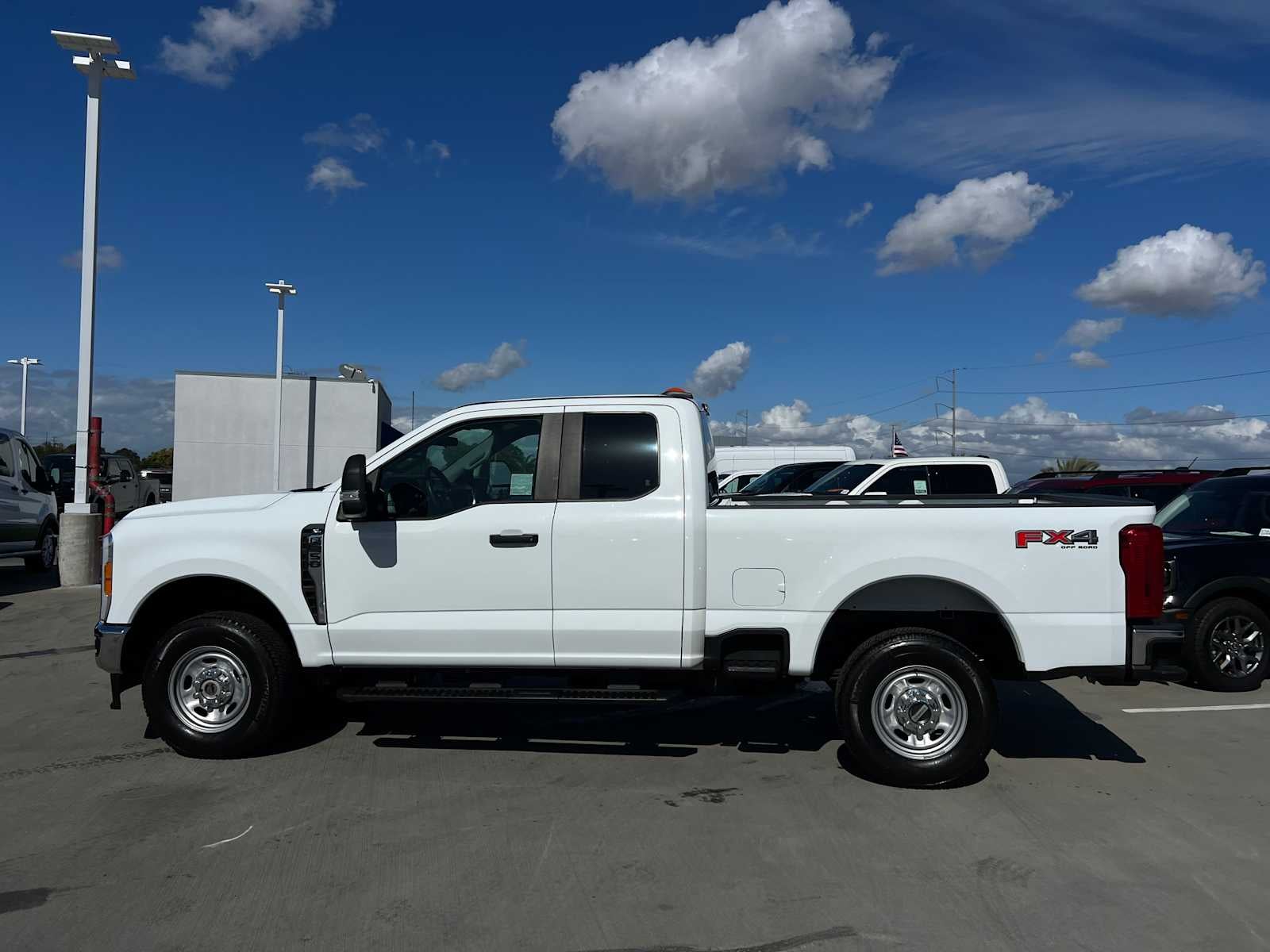 2023 Ford Super Duty F-250 SRW XL