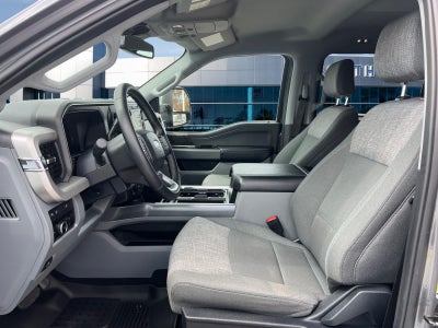 2024 Ford Super Duty F-250 Pickup XLT