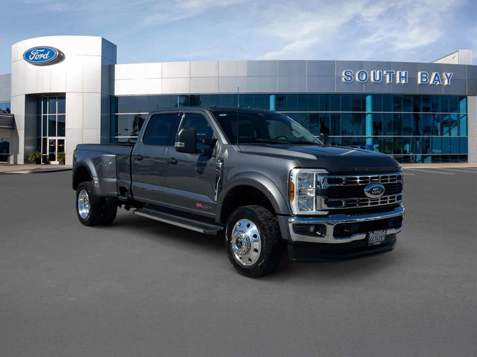2024 Ford Super Duty F-450 Pickup XLT