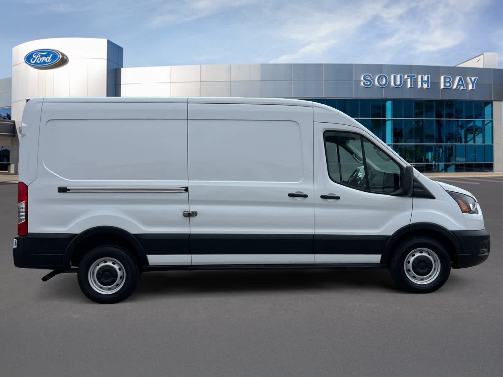 2023 Ford Transit Cargo Van T-250 130" Med Rf 9070 GVWR RWD