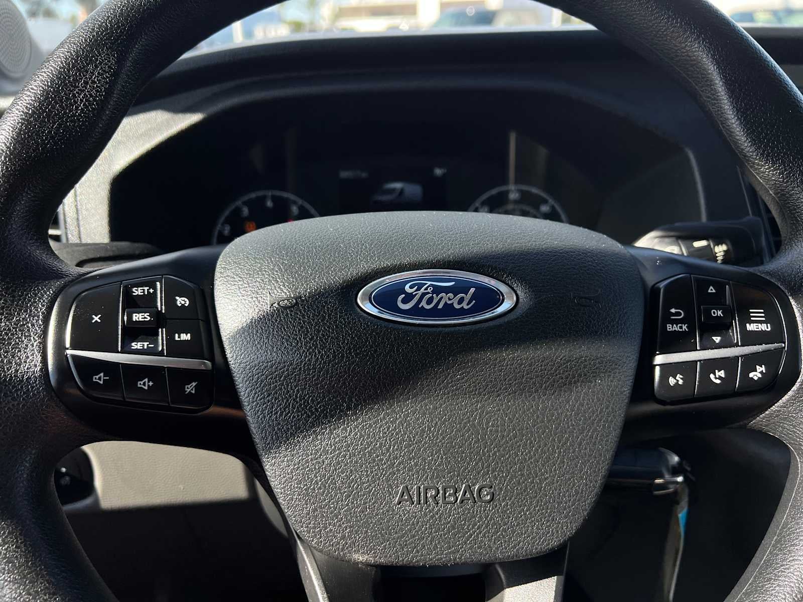 2024 Ford Transit 148 WB Medium Roof Cargo