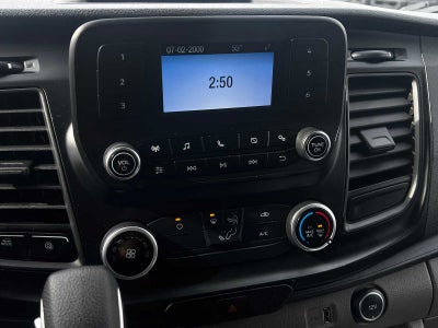 2022 Ford Transit T-250 130" Med Rf 9070 GVWR RWD