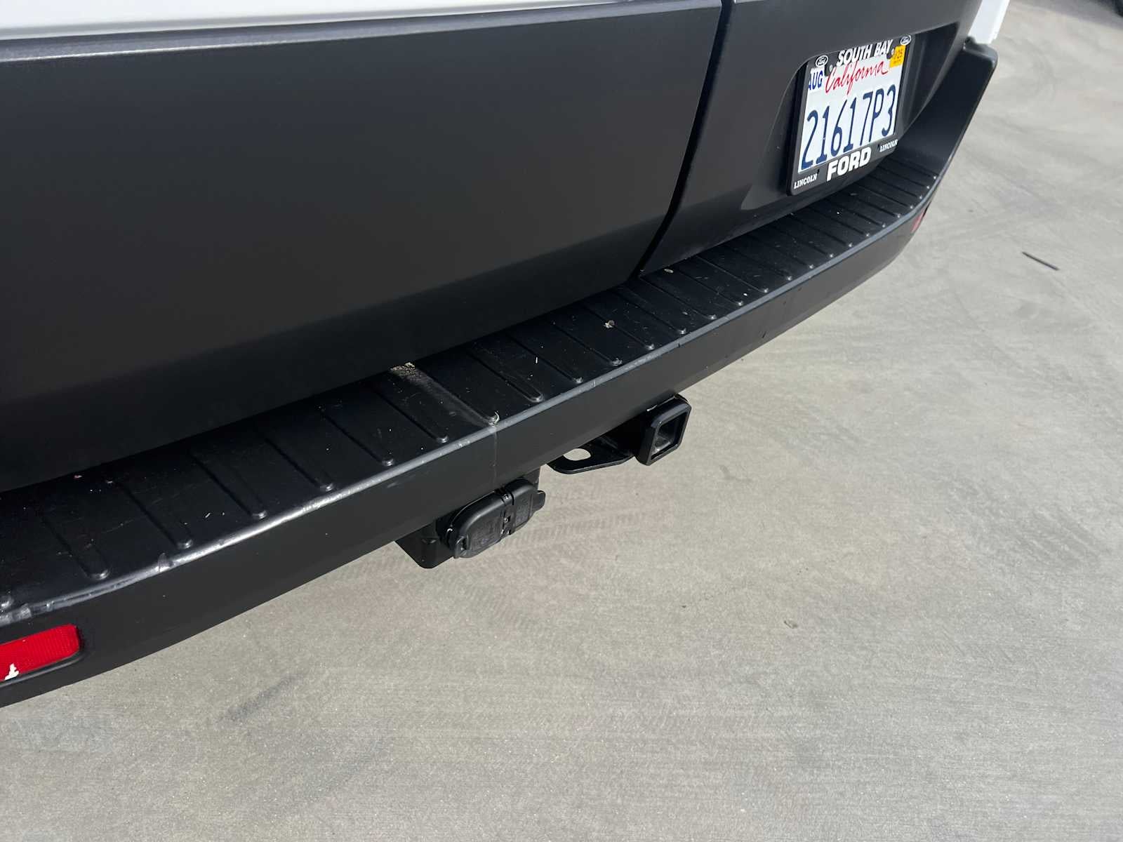 2022 Ford Transit T-250 130" Med Rf 9070 GVWR RWD