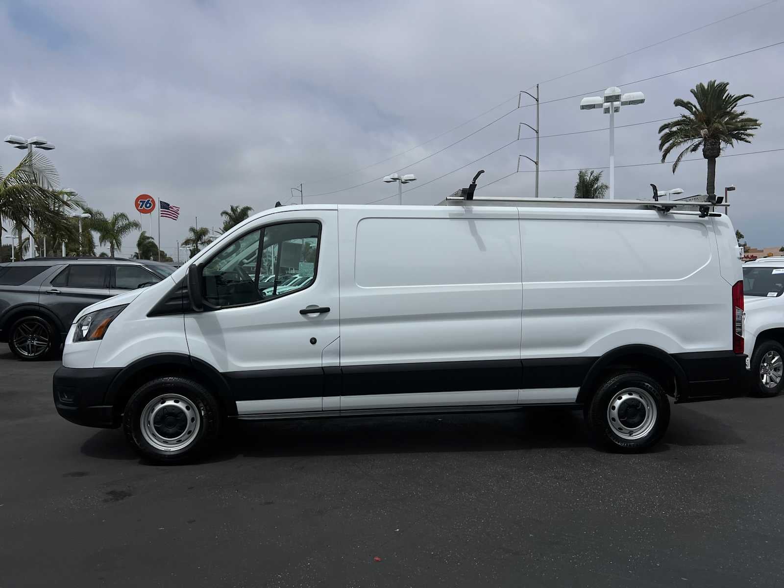 2021 Ford Transit T-250 130" Low Rf 9070 GVWR RWD