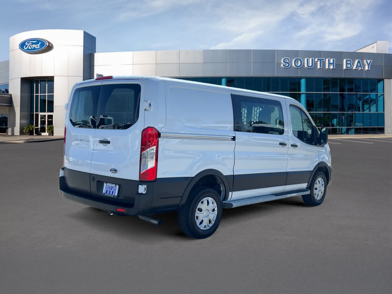 2025 Ford Transit Cargo Van T-250 130" Low Rf 9070 GVWR RWD