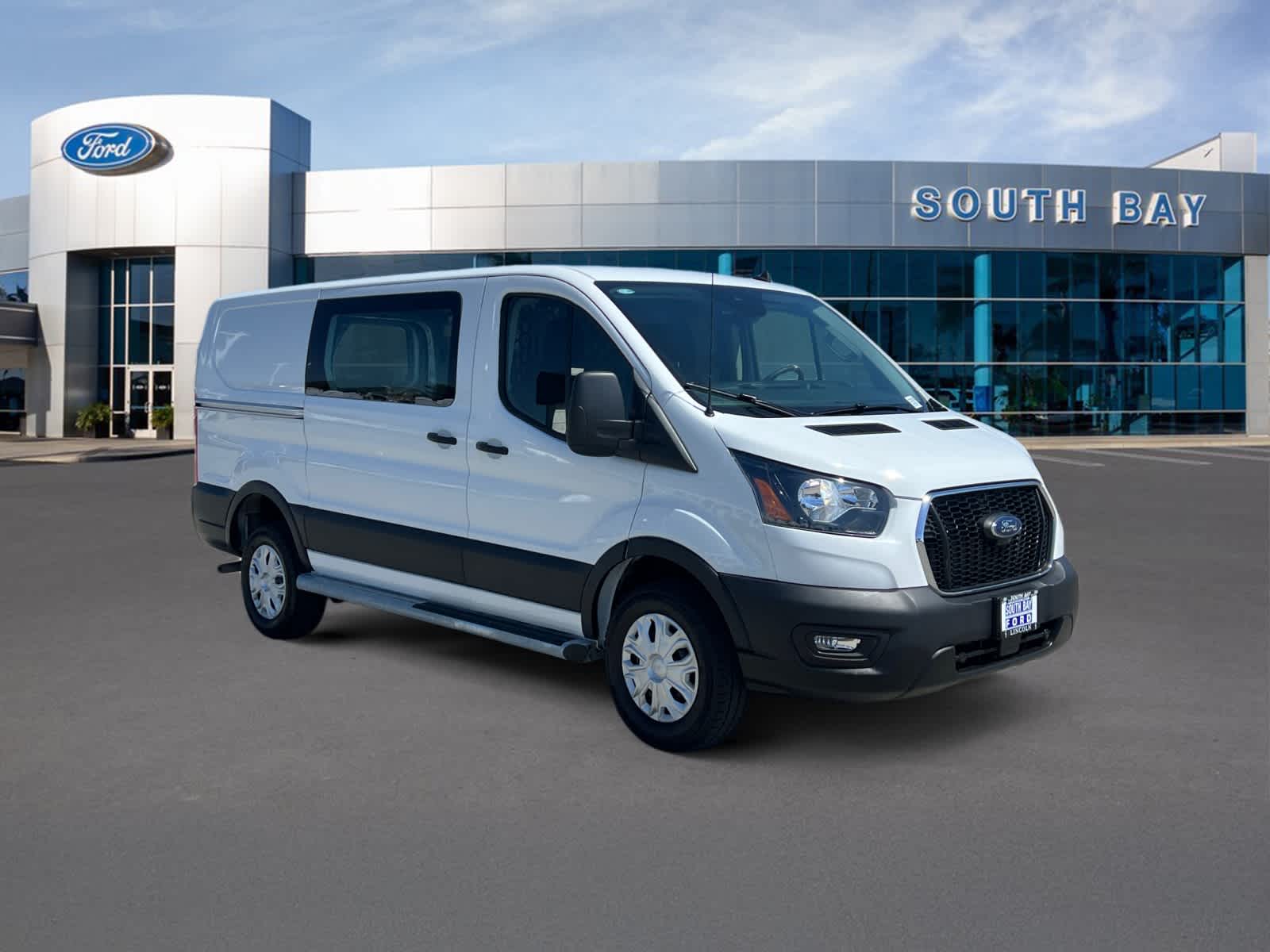 2025 Ford Transit Cargo Van T-250 130" Low Rf 9070 GVWR RWD