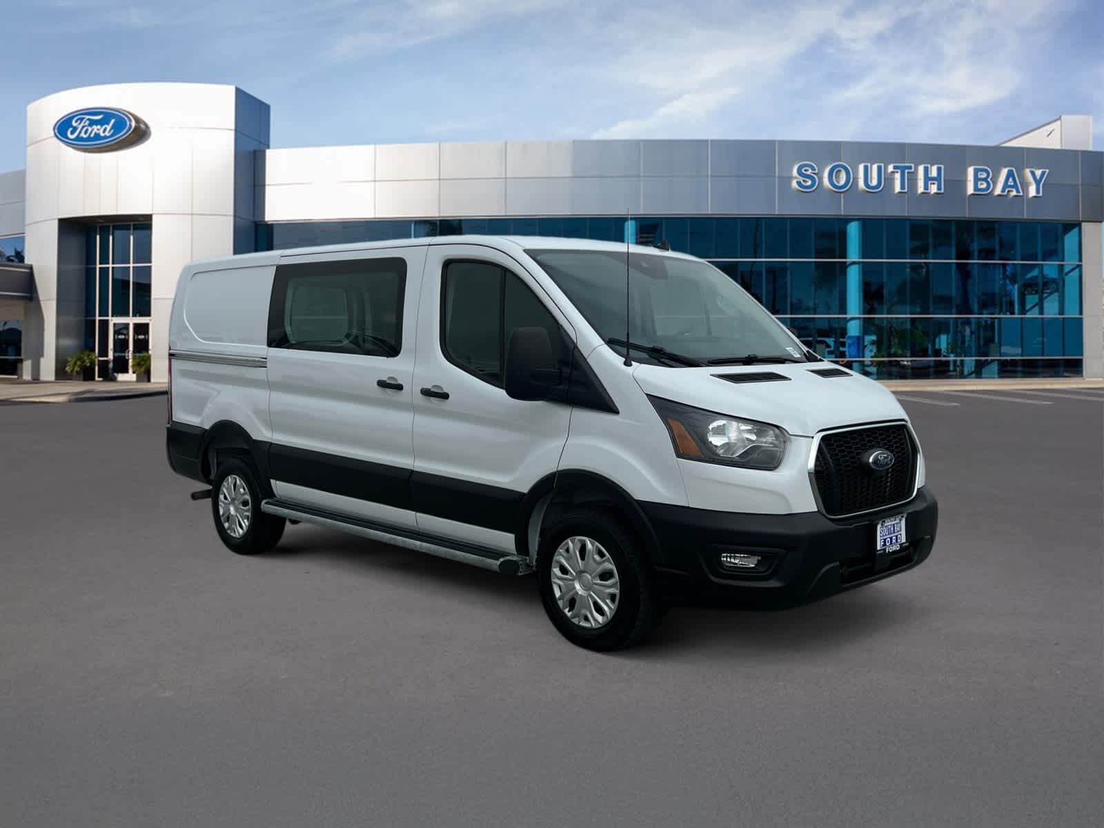 2025 Ford Transit Cargo Van T-250 130" Low Rf 9070 GVWR RWD