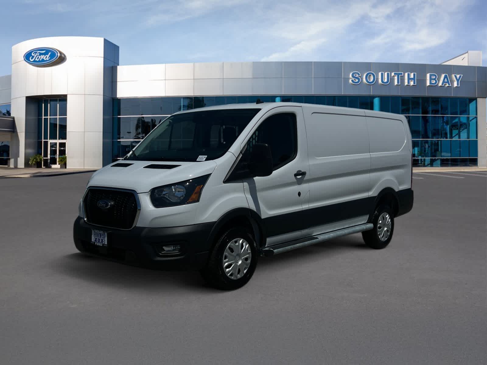 2025 Ford Transit Cargo Van T-250 130" Low Rf 9070 GVWR RWD