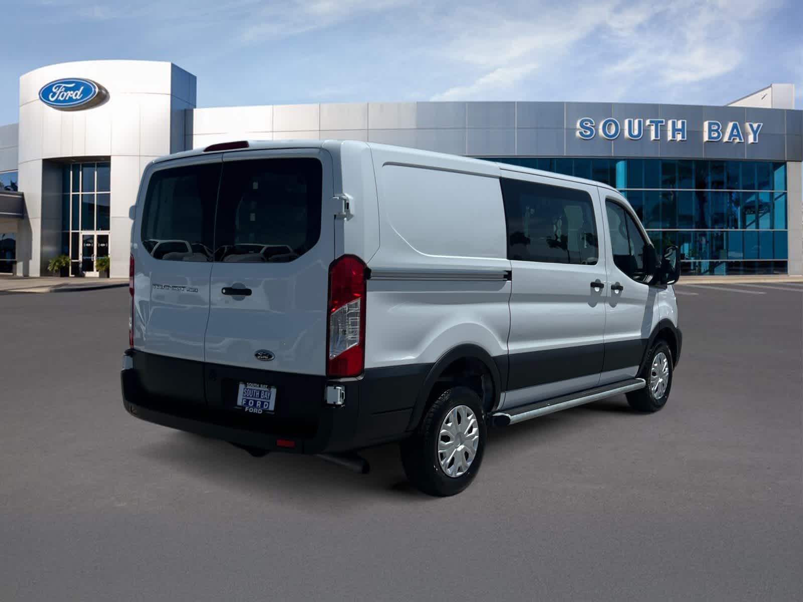 2025 Ford Transit Cargo Van T-250 130" Low Rf 9070 GVWR RWD
