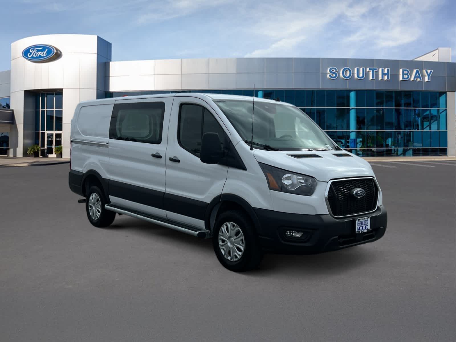2025 Ford Transit Cargo Van T-250 130" Low Rf 9070 GVWR RWD