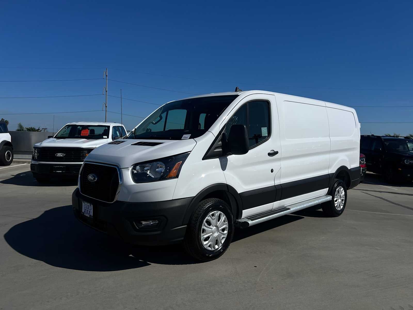 2024 Ford Transit T-250 130" Low Rf 9070 GVWR RWD
